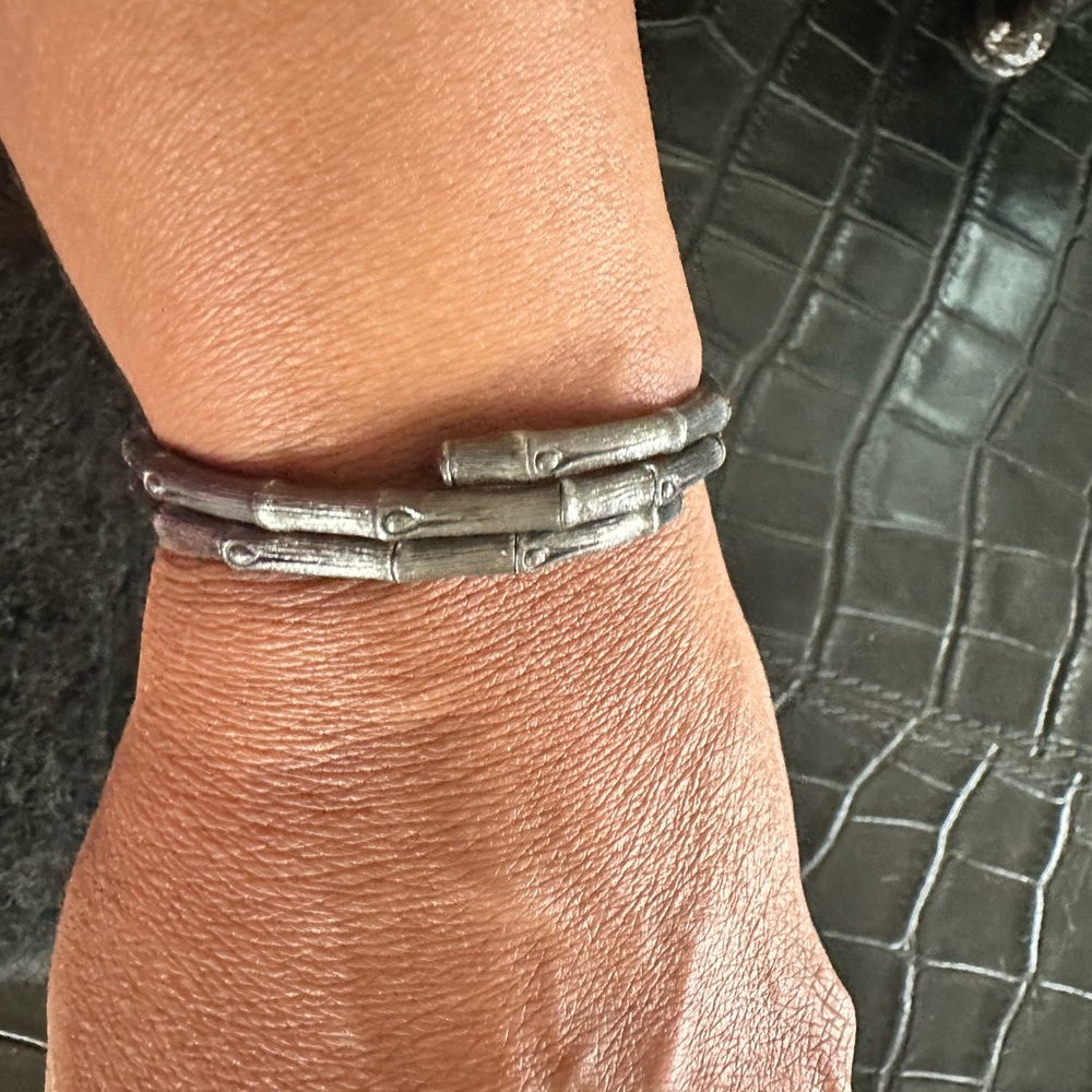 John Hardy double strand wrap around Smoked Sterling Silver bracket ( small) - Picture 2 of 12